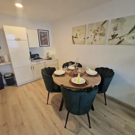 Ferienwohnung Mit Meerblick In Bad Zwischenahn Exterior foto