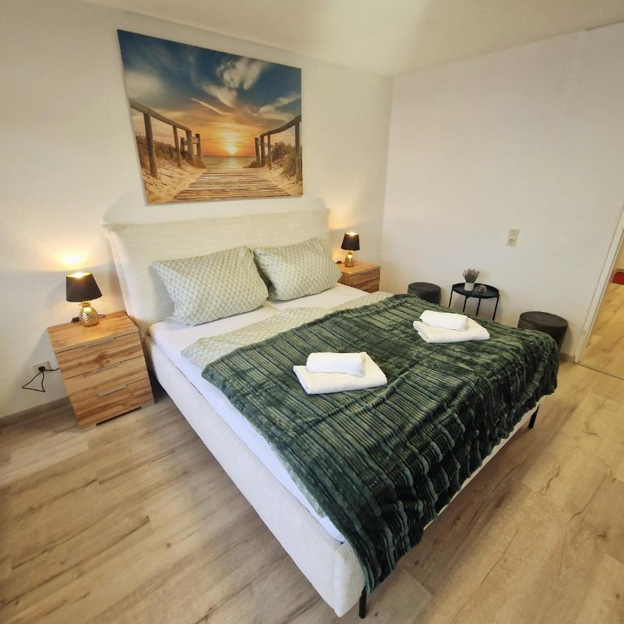 Apartment Mit Meerblick In *
