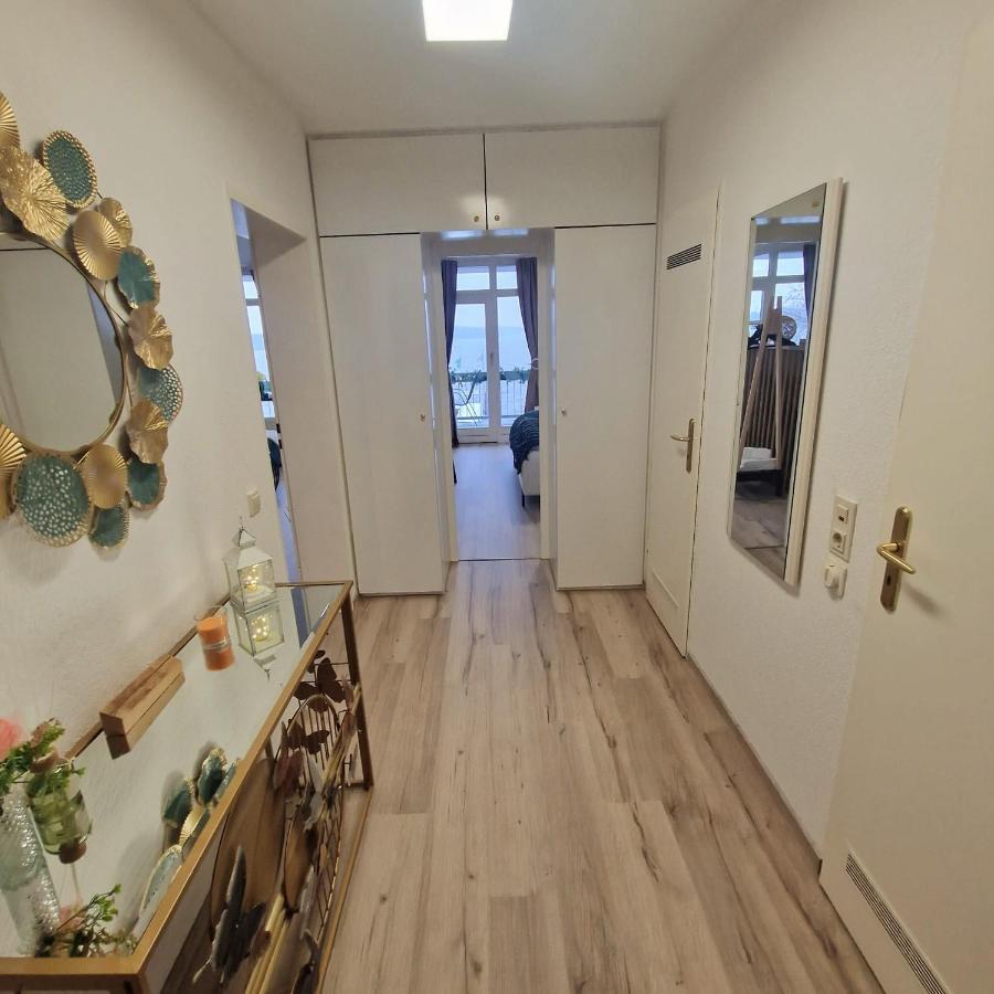 Mit Meerblick In Apartment *